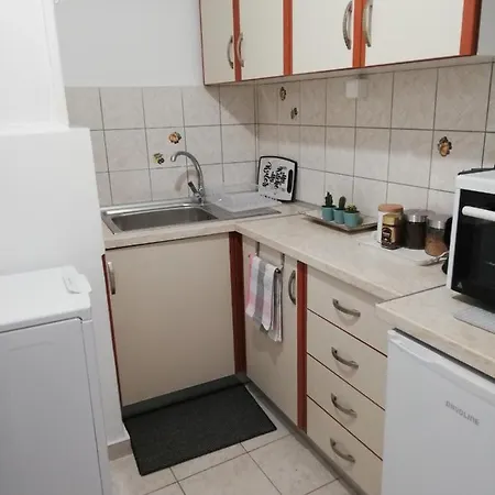 Old Town Furnished Apartamento *