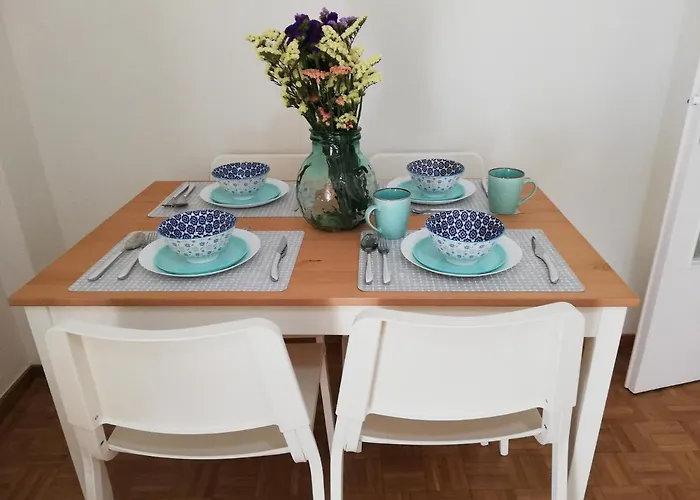 Old Town Furnished Apartamento