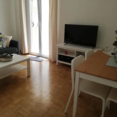 Old Town Furnished Appartement