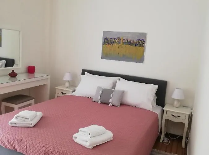 Old Town Furnished Corfu (city)